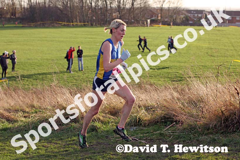 Tracy Millmore (Birtley) senior women North Eastern Cross Country, Champs., Temple Park, South Shields. Photo: David T. Hewitson/Sports for All Pics